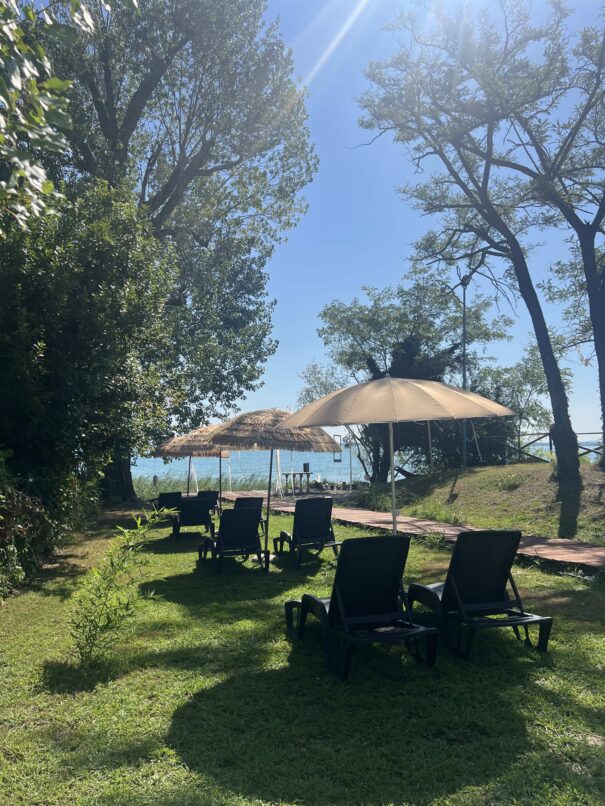 spiaggia privata desenzano del garda